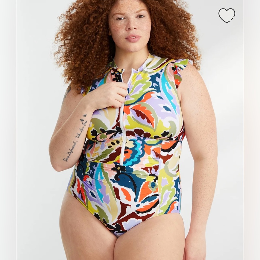 NWT Anne Cole Signature Multi Color Swimsuit. Never Worn. Great quality fabric!